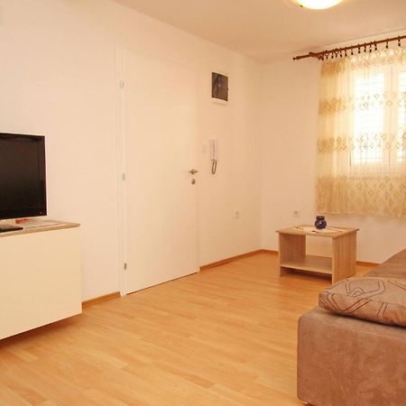 Apartments Vasilic-Cugalj-Smokvina 巴斯卡 外观 照片
